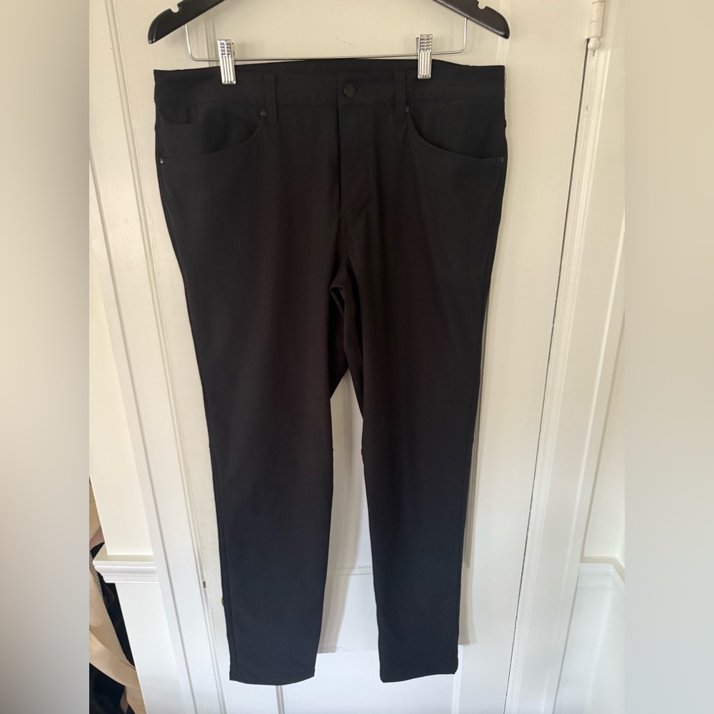 Lululemon Men’s ABC Slim-Fit 5-Pocket Pant Warpstream